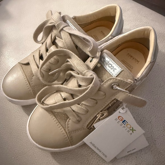 Geox Kilwi Trainers Girl - Picture 3 of 6